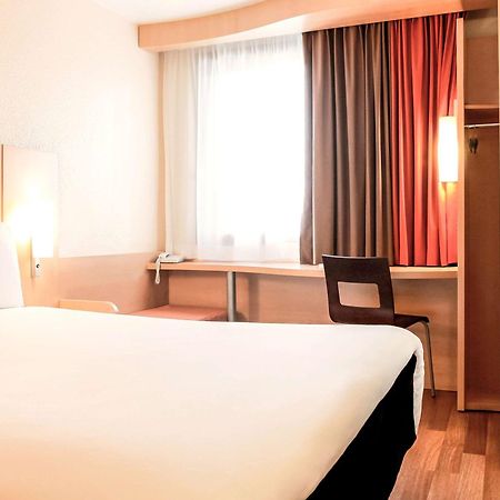 Ibis Lille Centre Gares Hotel Eksteriør billede
