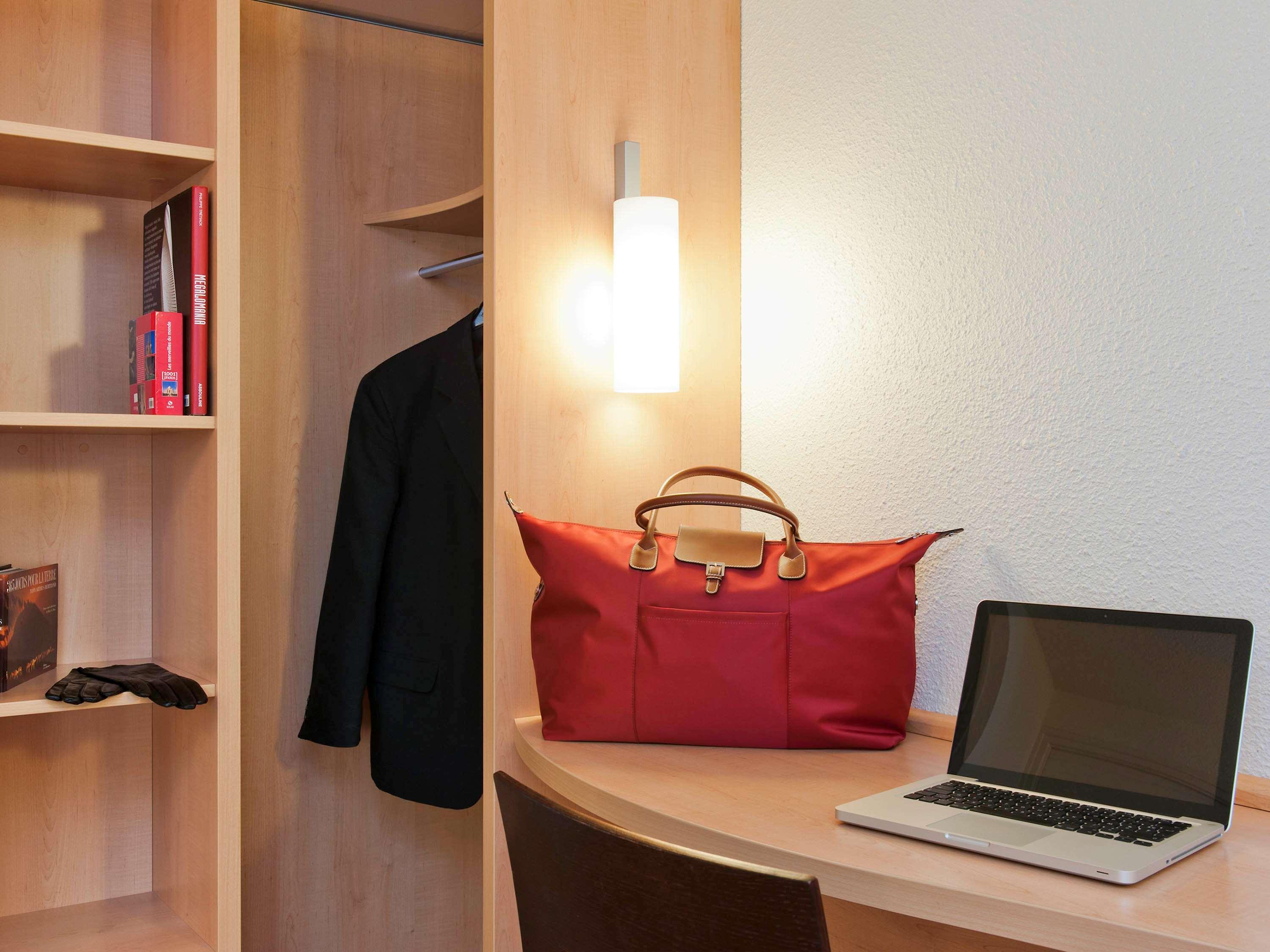 Ibis Lille Centre Gares Hotel Eksteriør billede